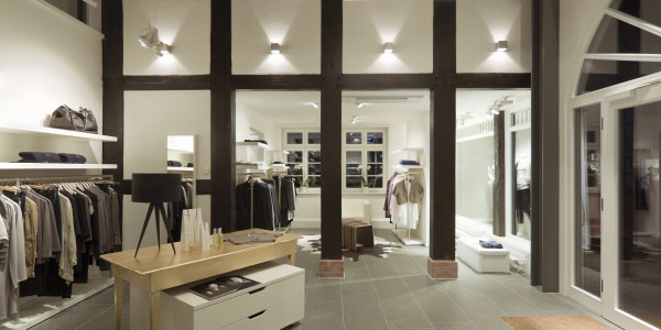 Reformas Integrales de Tiendas y Locales  Comerciales Alella · Diseño y Planificación de Espacios Comerciales